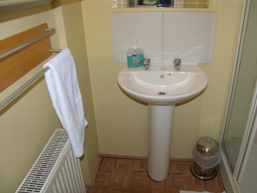 Regis Guest House Edimburgo Habitación foto