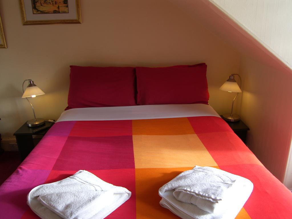 Regis Guest House Edimburgo Habitación foto