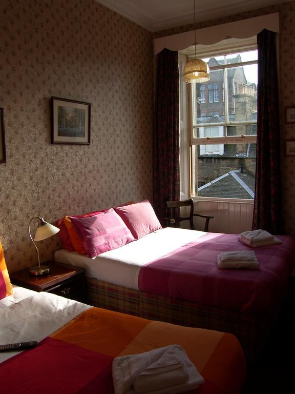 Regis Guest House Edimburgo Habitación foto